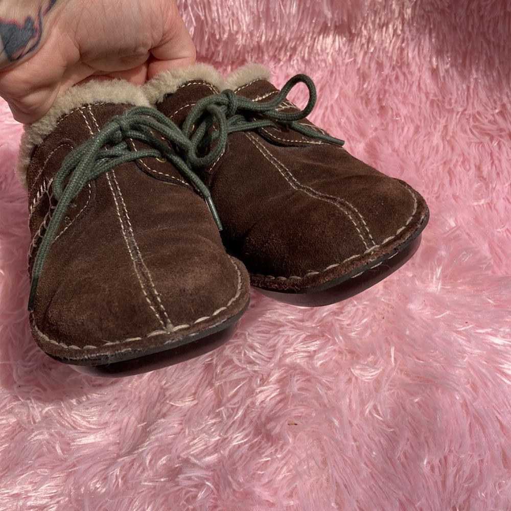 Bare Traps Declare Partially Lined Wedge Suede Cl… - image 7